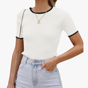 White shortsleeve crew neck blouse